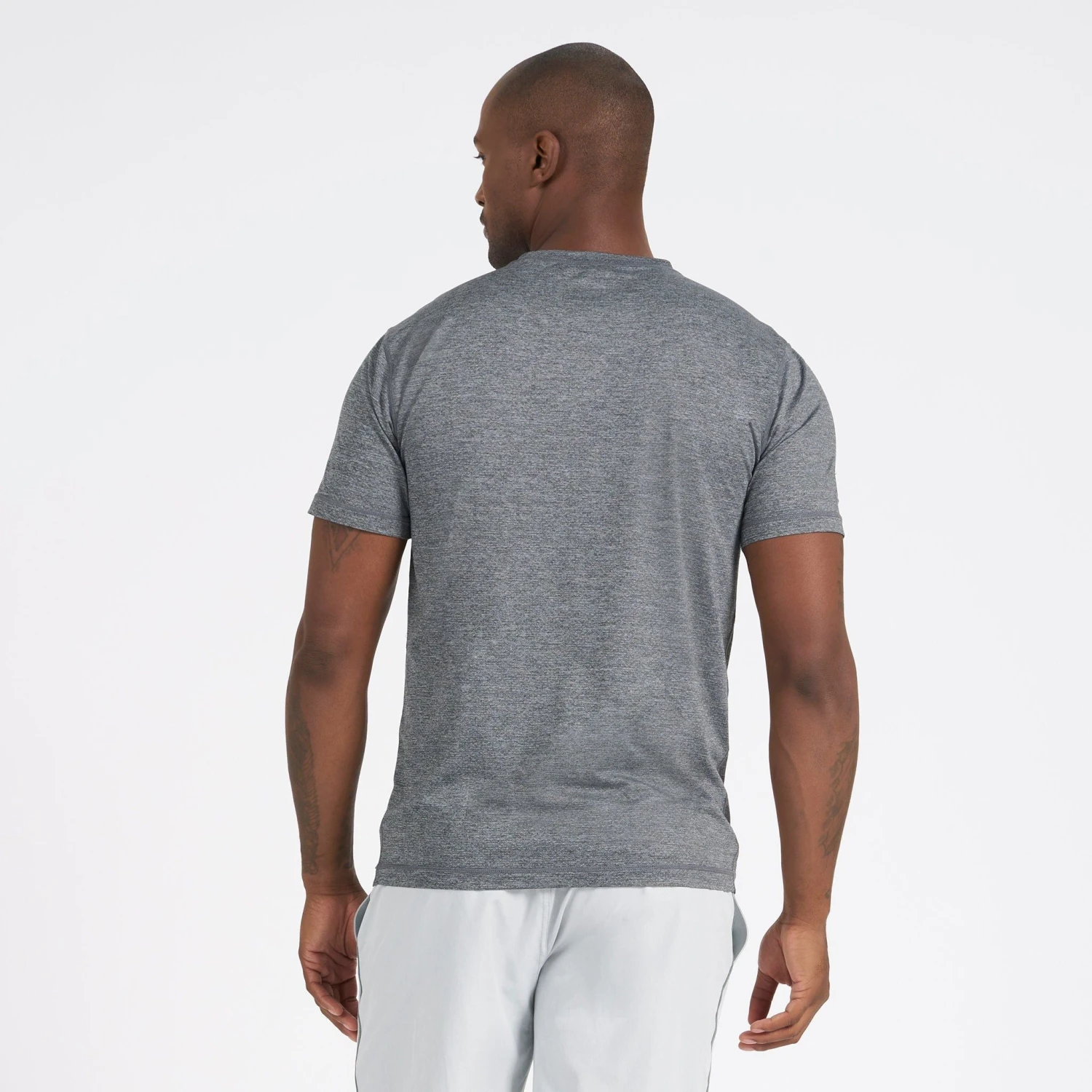 Vuori Men's Tradewind Tee - Image 2