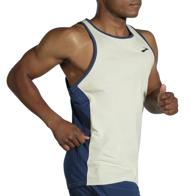 Brooks Men's Atmosphere Singlet - Image 4